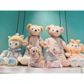 預購 上海迪士尼樂園 限定🐻居家 睡覺 睡衣 達菲家族 達菲熊 雪莉玫 畫家貓 史黛拉 餅乾狗 s號 玩偶 衣服