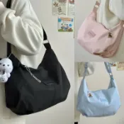【巴黎精品】現貨+預購 側背包餃子包日系尼龍防潑水包運動背包單肩斜背包hobo包(休閒百搭大容量學生女包包3款b1a145 C)