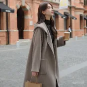 免運 臺灣出貨 冬季風衣外套女  純色連帽牛角大衣女中長款秋冬新款休閒百搭顯氣質寬鬆高級小衆外穿毛呢外套女