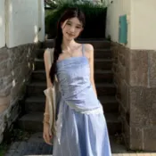 【Soye】法式連身裙 高級 藍色格紋 抹胸 連衣裙 夏季露背 寬鬆長裙 韓版 度假風 氣質連衣裙 甜美洋裝 細肩帶洋裝