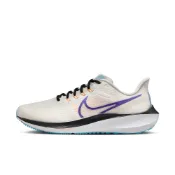 NIKE 耐吉 WMNS AIR ZOOM PEGASUS 39 慢跑鞋 小飛馬 女款 米白 DH4072006