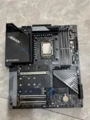 【下標詢價】技嘉Z690 AORUS MASTER超級雕主板 原無修，