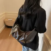 喜挖2店 韓系ins大容量復古軟皮褶皺餃子包慵懶風休閒百搭通勤單肩斜後背包